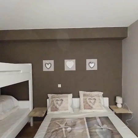 Lovely N° 9 Op Ieder Moment Prachtig Zeezicht & Zwembad Διαμέρισμα *