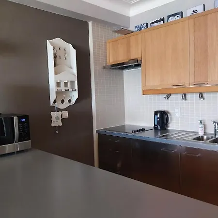 아파트 Lovely N° 9 Op Ieder Moment Prachtig Zeezicht & Zwembad